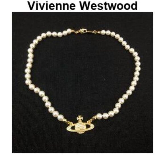 New Vivienne Westwood gold mini bas relief pendant necklace. - Picture 2 of 5